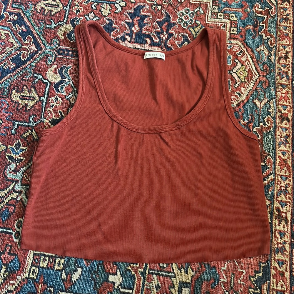 Cropped Tank Top
